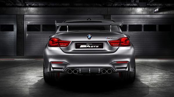 Новый BMW M4 GTS доступен для заказа в России